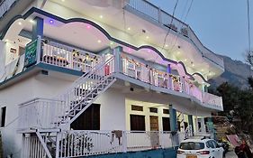 Chandarshila Hike Homestay